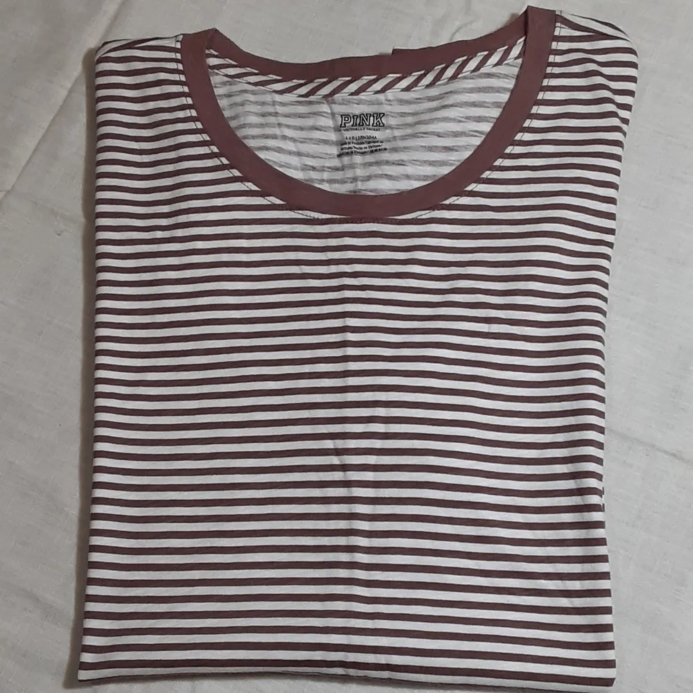 Victoria's Secret Pink Tee NWOT